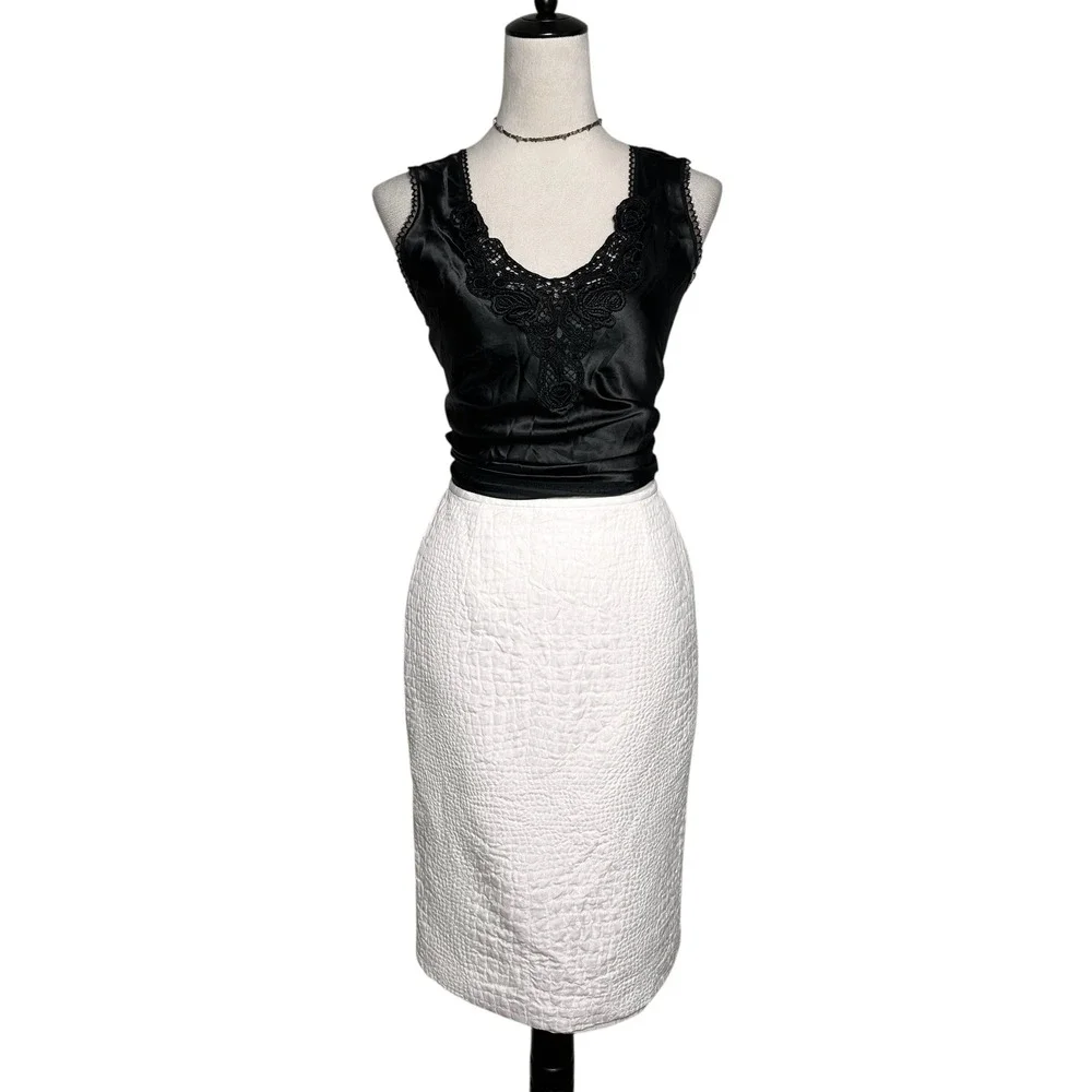 Lafayette 148 New York White Croc Embossed Cotton Pencil Skirt 2| Neutral Office
